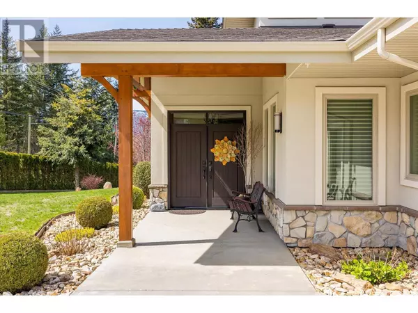 Salmon Arm, BC V1E2C8,1091 12 Street SE