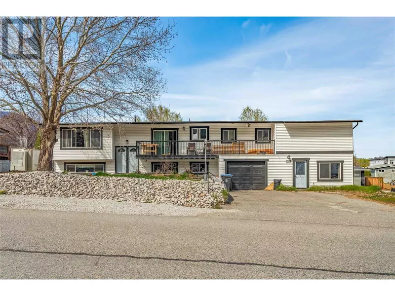 1560 Ponderosa Road, West Kelowna, BC V1Z1N1