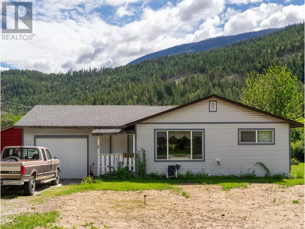 Sicamous, BC V0E2V0,1217 Green Road S