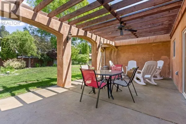 Peachland, BC V0H1X6,4170 Lake Avenue