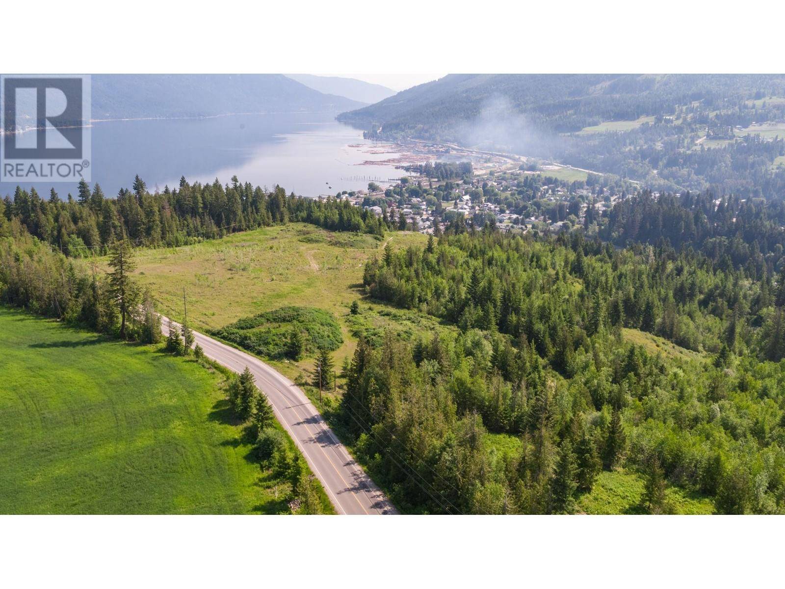 Salmon Arm, BC V0E1K0,6951 42 Street NE Lot# 8