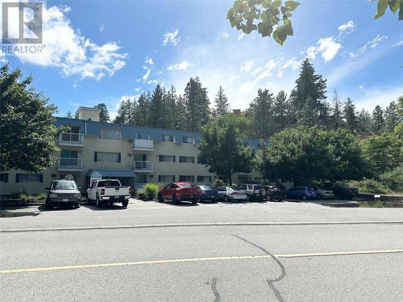 1410 Penticton AVE ##215, Penticton, BC V2A2n5