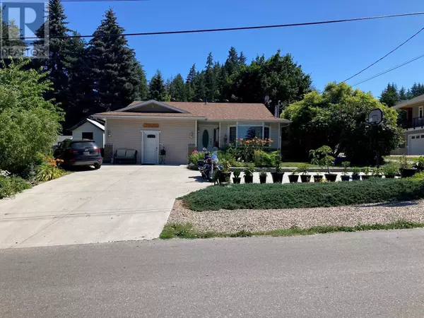 2214 Lakeview Drive, Blind Bay, BC V0E2W2