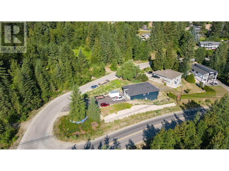 2819 Mountview Drive, Blind Bay, BC V0E1H1