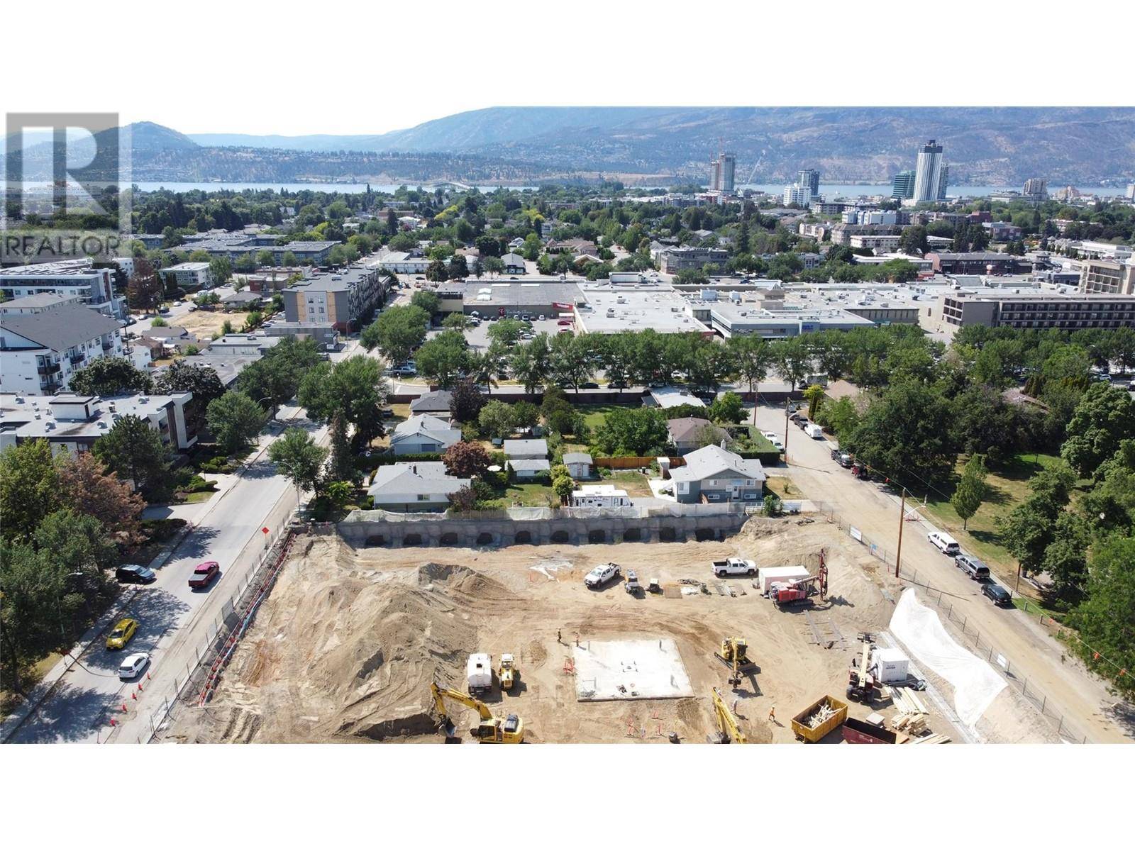 Kelowna, BC V1Y5Y3,1244 Sutherland Avenue