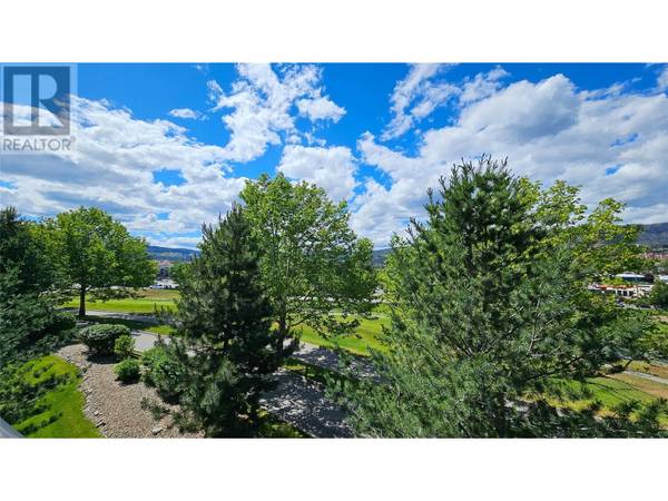 West Kelowna, BC V4T2Z8,3521 Carrington RD #310