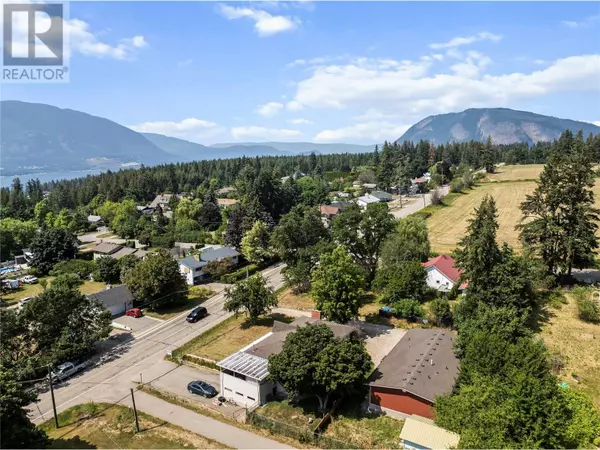 Salmon Arm, BC V1E3G7,2960 30 Street NE