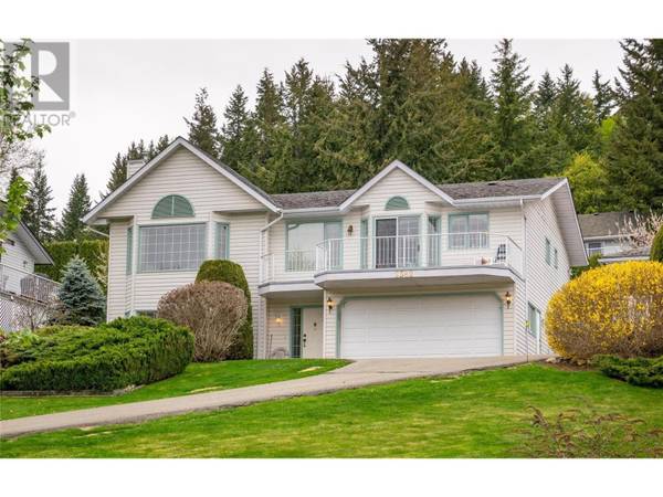 2382 Tamerac Terrace, Blind Bay, BC V0E2W2