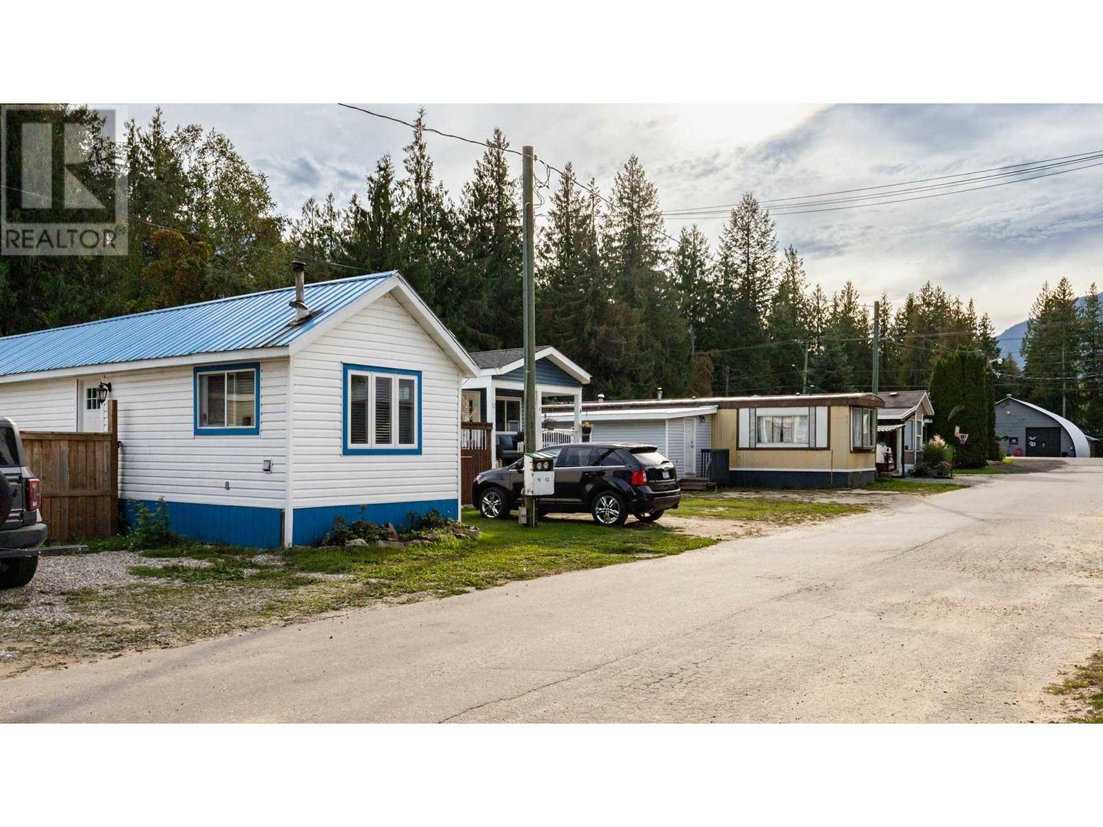 Revelstoke, BC V0E2S0,978 Lundell Road