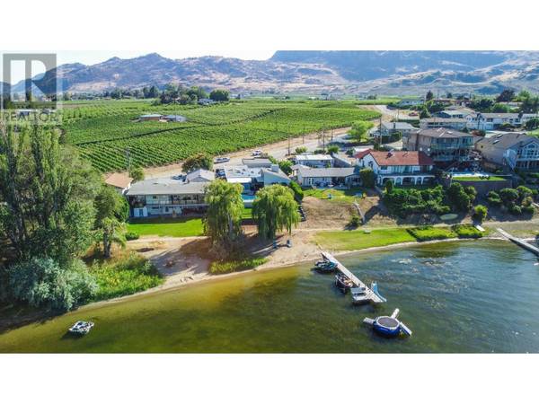 Osoyoos, BC V0H1V1,8516 32nd Avenue