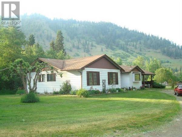 26 Barnes Road, Lumby, BC V0E2G7