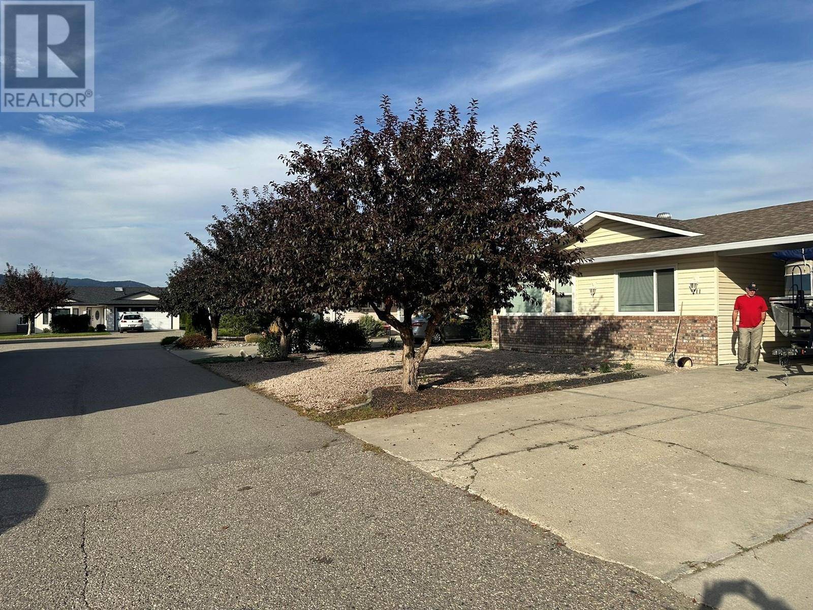 Vernon, BC V1H1Z1,211 2nd Street