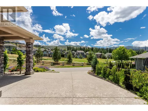 Kelowna, BC V1W5G6,5016 Seon Crescent