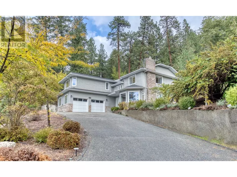 3257 JUNIPER Drive, Naramata, BC V0H1N1