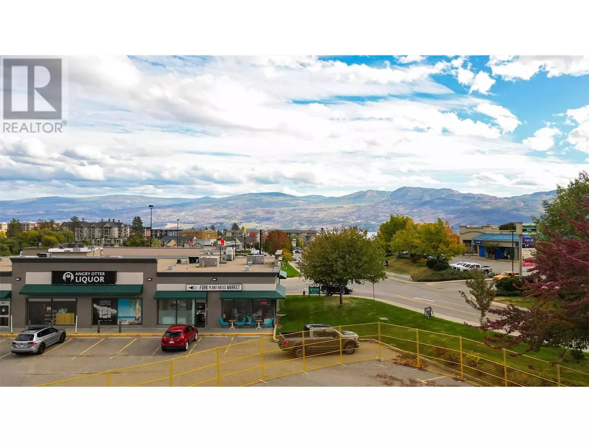 West Kelowna, BC V1Z4C9,3645 Gosset RD #206