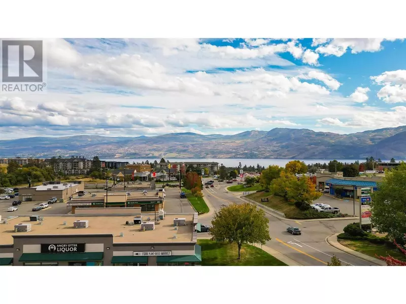 3645 Gosset RD #211, West Kelowna, BC V1Z4C9