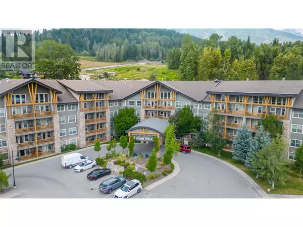 Fernie, BC V0B1M1,1500 MCDONALD AVE #320