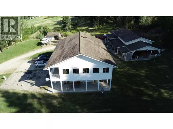 3423 3A Highway, Creston, BC V0B1G8