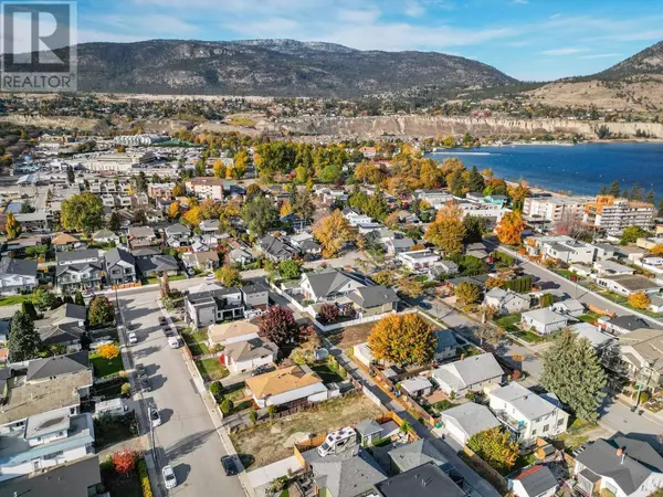 Penticton, BC V2A1G5,515 HEALES Avenue