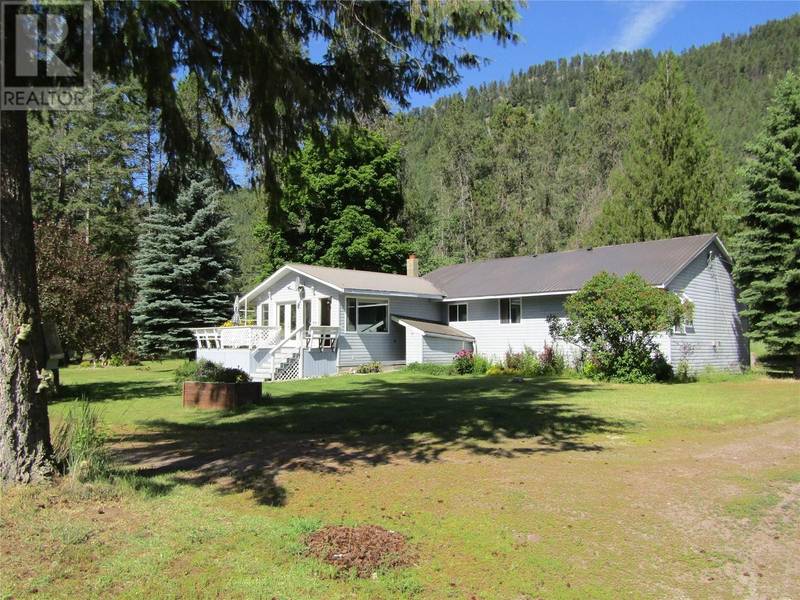 3260 CHRISTIAN VALLEY Road, Westbridge, BC V0H2B0