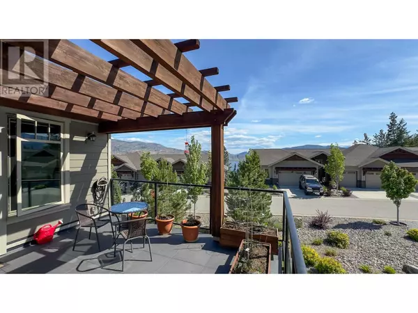 Peachland, BC V0H1X5,4000 Redstone CRES #203