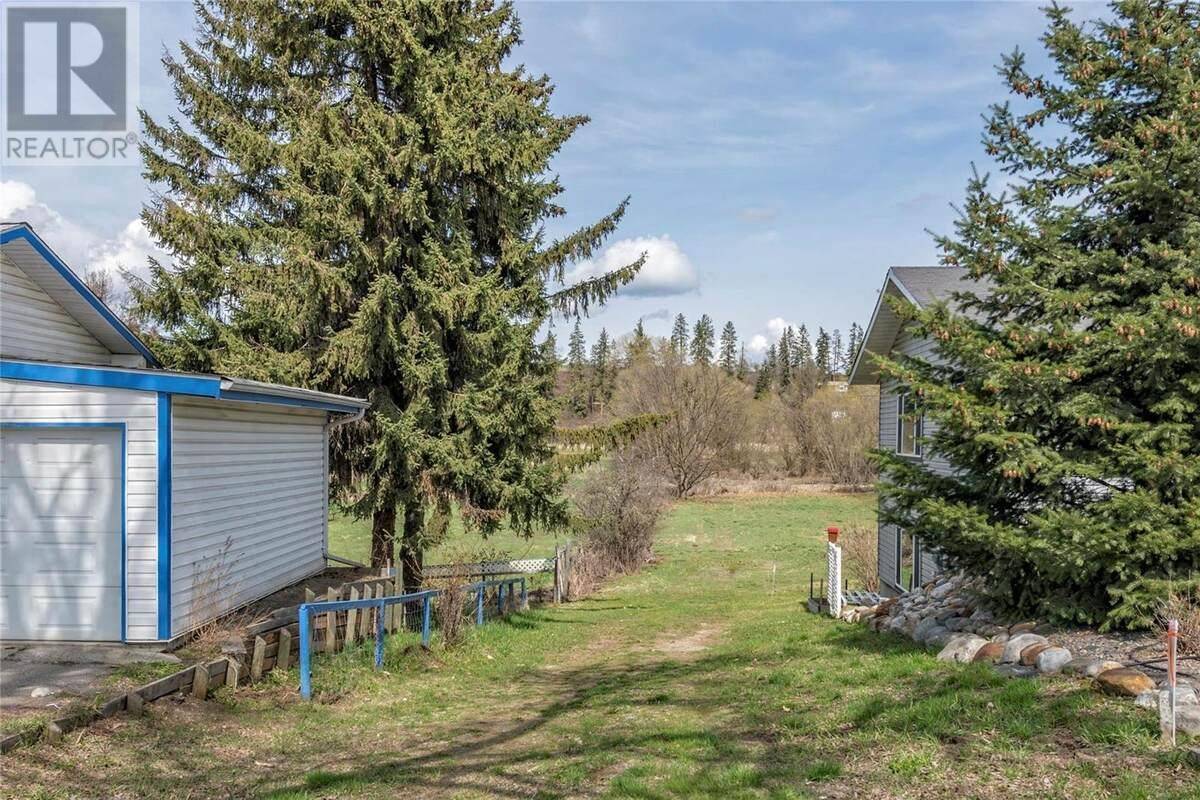 Armstrong, BC V0E1B0,2900 Wood Avenue