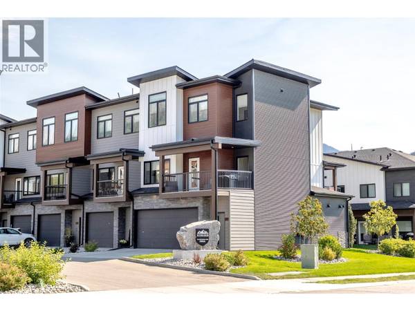 Fernie, BC V0B1M7,700 RIVERSIDE WAY #201