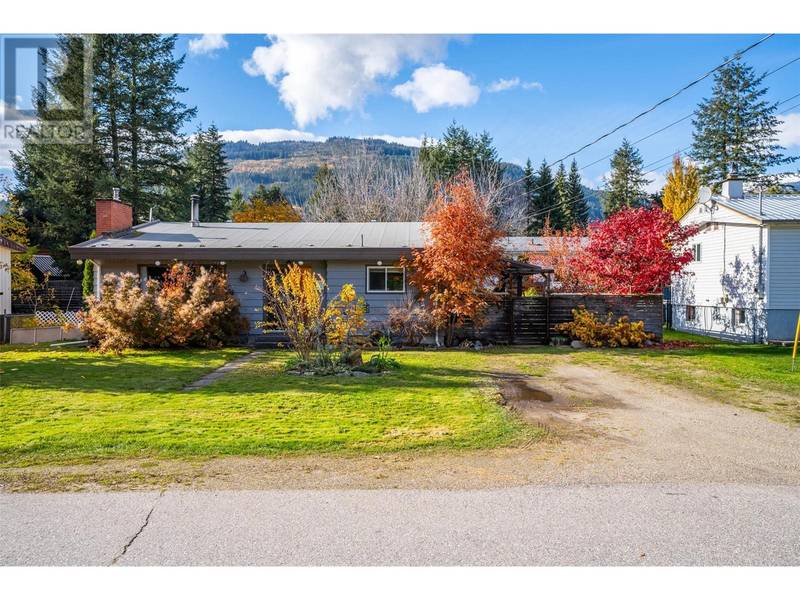 67 Burke Drive, Revelstoke, BC V0E2S0