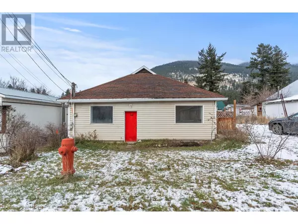 5768 Highway 97 N Highway, Falkland, BC V0E1W0