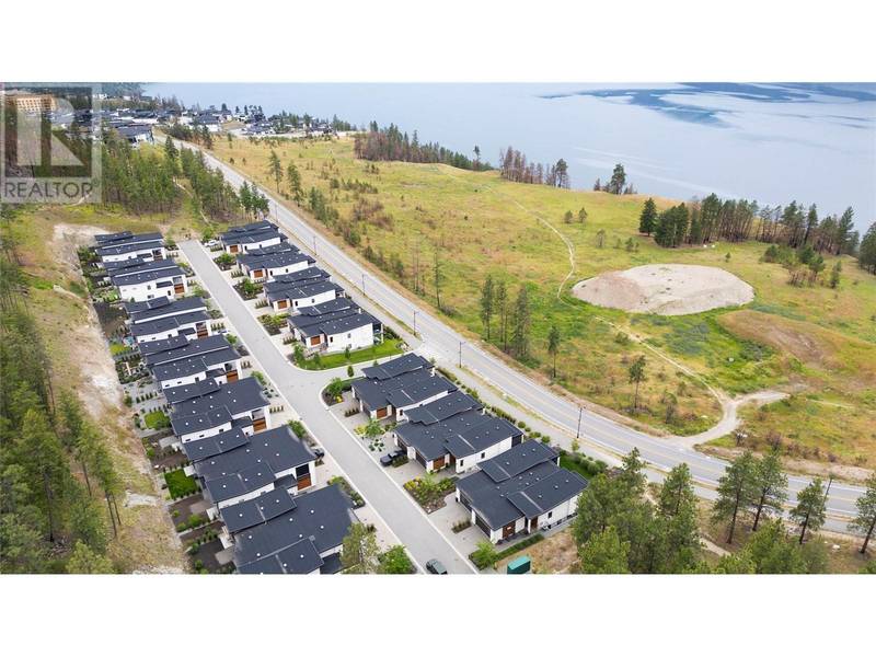 10100 Tyndall RD #4, Lake Country, BC V4V0A9