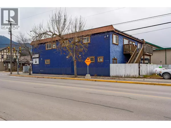 Golden, BC V0A1H0,901 10TH S Avenue