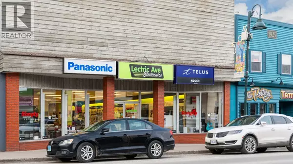 Creston, BC V0B1G0,1017 CANYON ST #Leased Sp