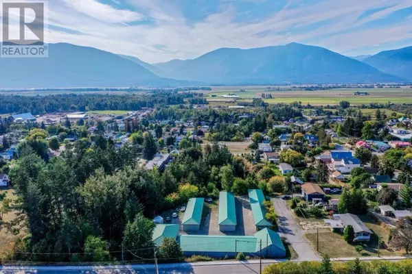 Creston, BC V0B1G3,305 11TH  S Avenue