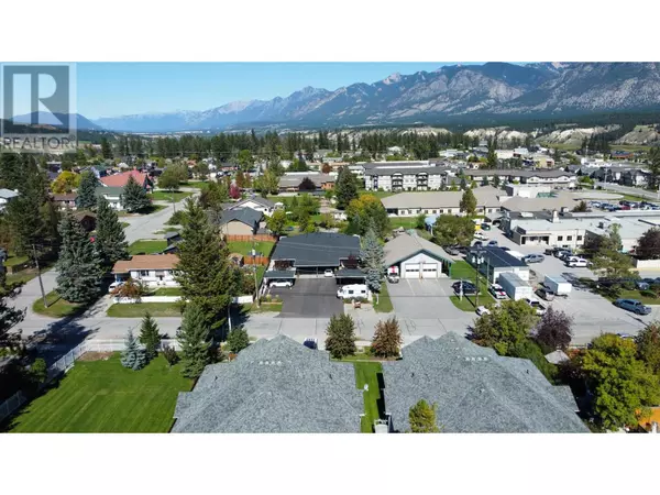 Invermere, BC V0A1K0,1118 10TH Street