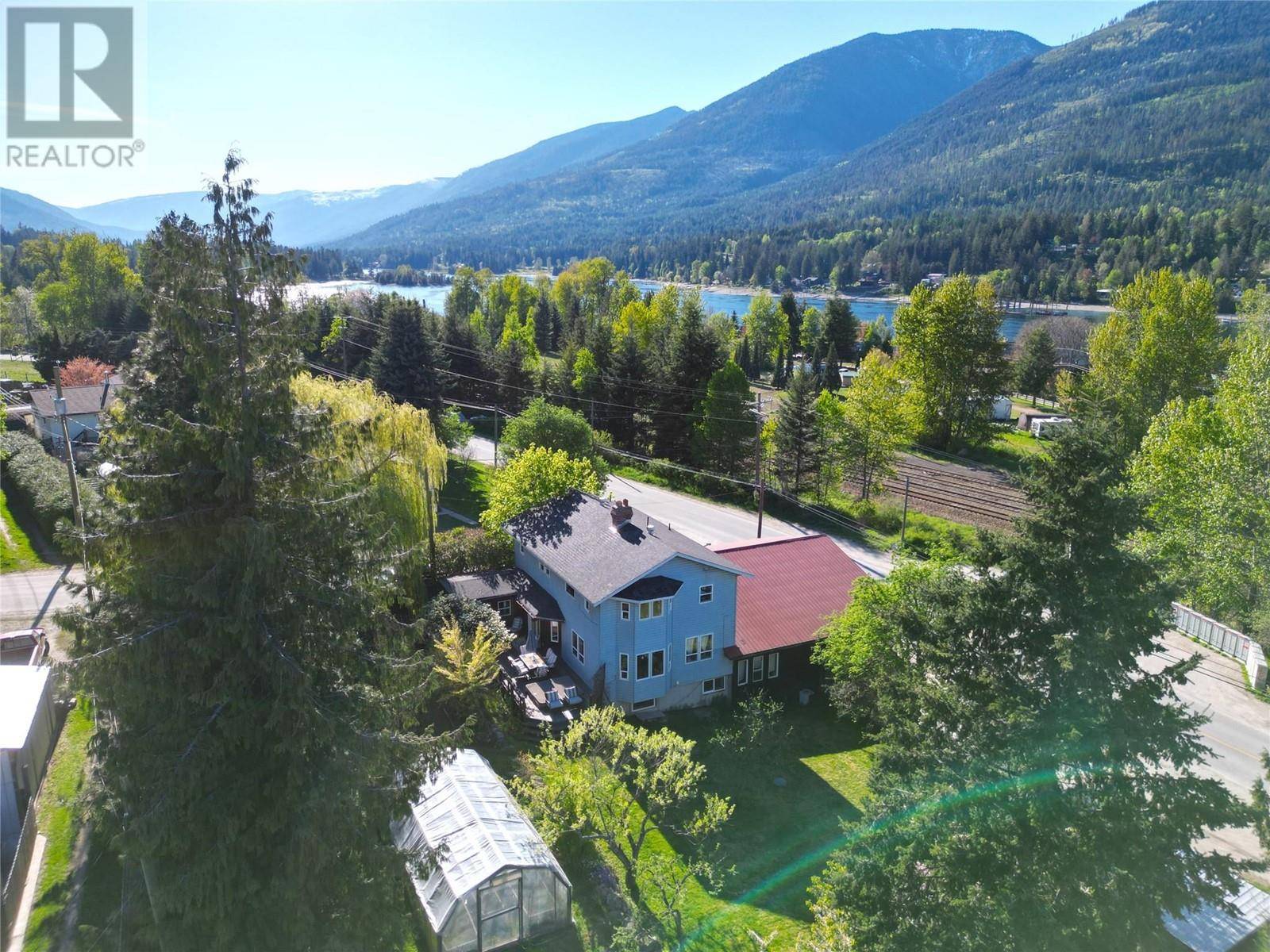 Procter, BC V1L0B7,7904 Railway Avenue