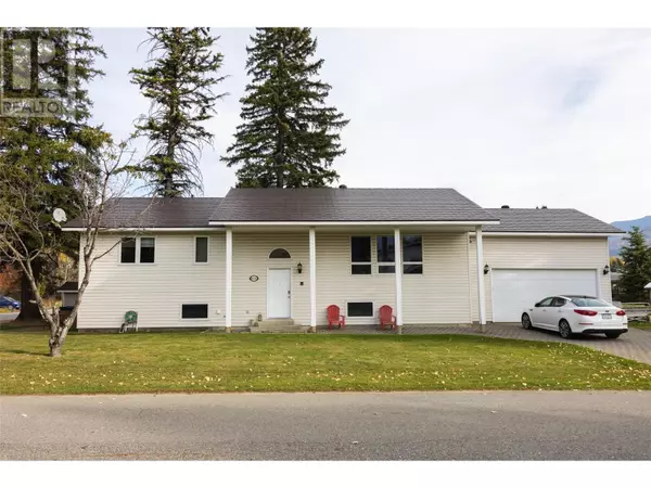 802 11th Avenue, Fernie, BC V0B1M0