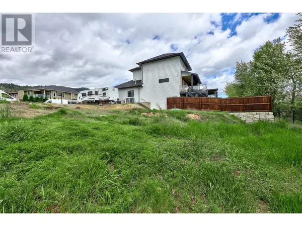 Kamloops, BC V2B0E6,2728 BEACHMOUNT Crescent