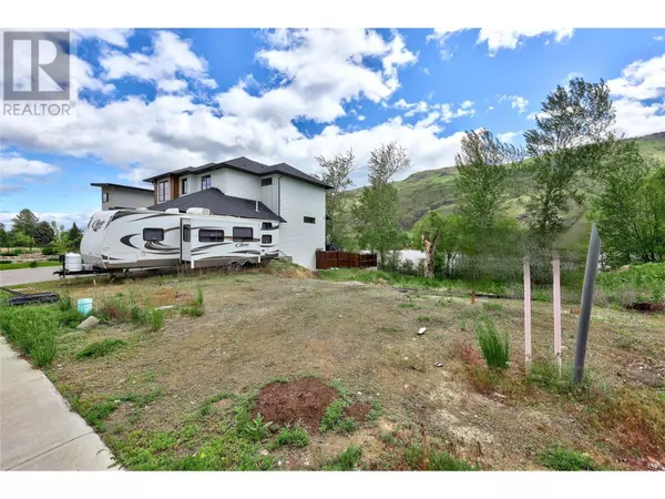 Kamloops, BC V2B0E6,2728 BEACHMOUNT Crescent