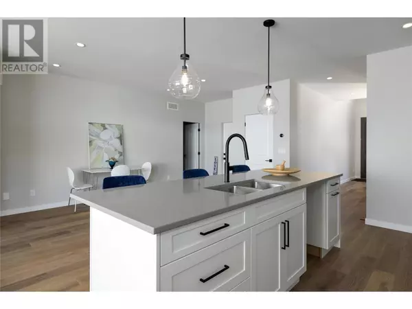 Vernon, BC V1H2M2,595 Vineyard WAY North #9