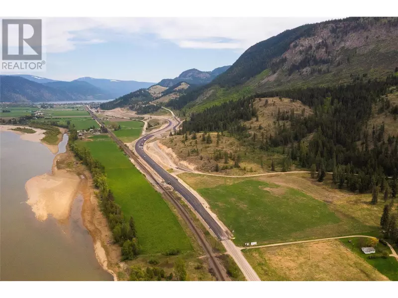 5720 VLA Road, Chase, BC V0E1M1