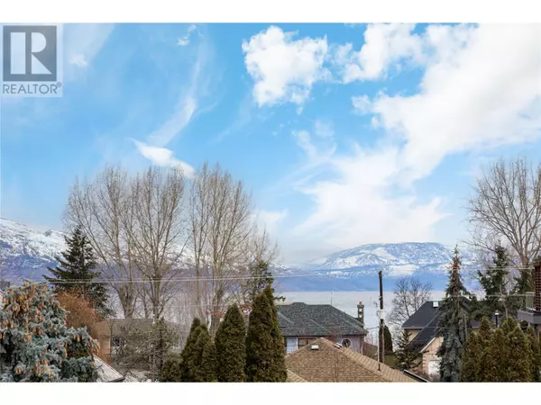 Kelowna, BC V1W3E9,3510 Landie RD #27