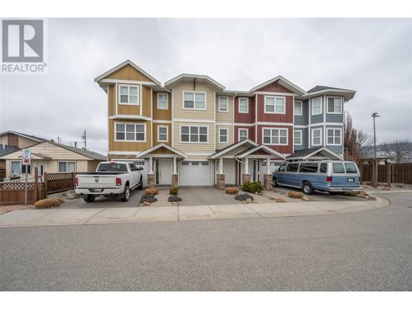 707 Revelstoke AVE #105, Penticton, BC V2A2J1