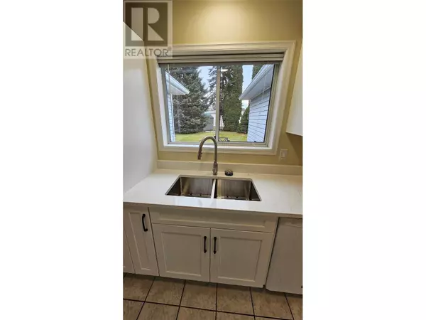 Penticton, BC V2A8K6,221 Sandpiper Crescent