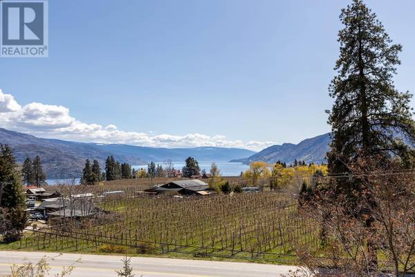 Peachland, BC V0H1X8,4976 Princeton Avenue