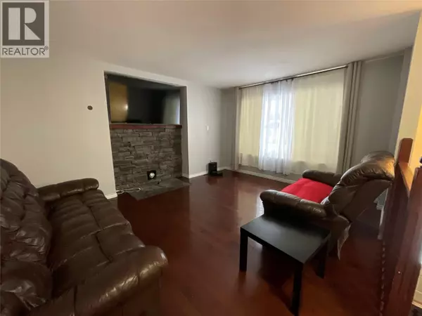 Tumbler Ridge, BC V0C2W0,212 Spruce Avenue