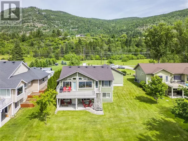 Castlegar, BC V1N4K8,755 WATERLOO Road