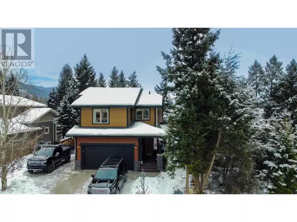 Invermere, BC V0A1K3,960 COPPER POINT Way