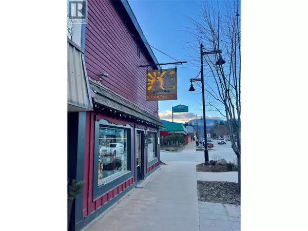 Nakusp, BC V0G1R0,420 Broadway Street