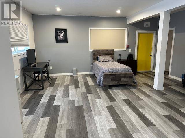 Pouce Coupe, BC V0C2C0,5014 50 Avenue