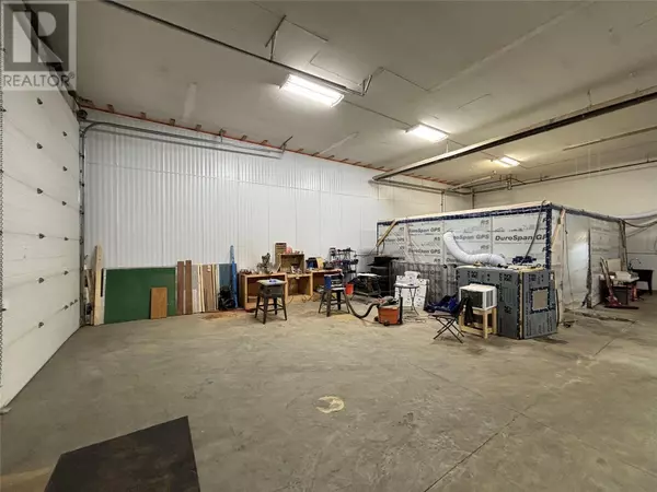 Vernon, BC V1T9A9,1935 11th AVE #4